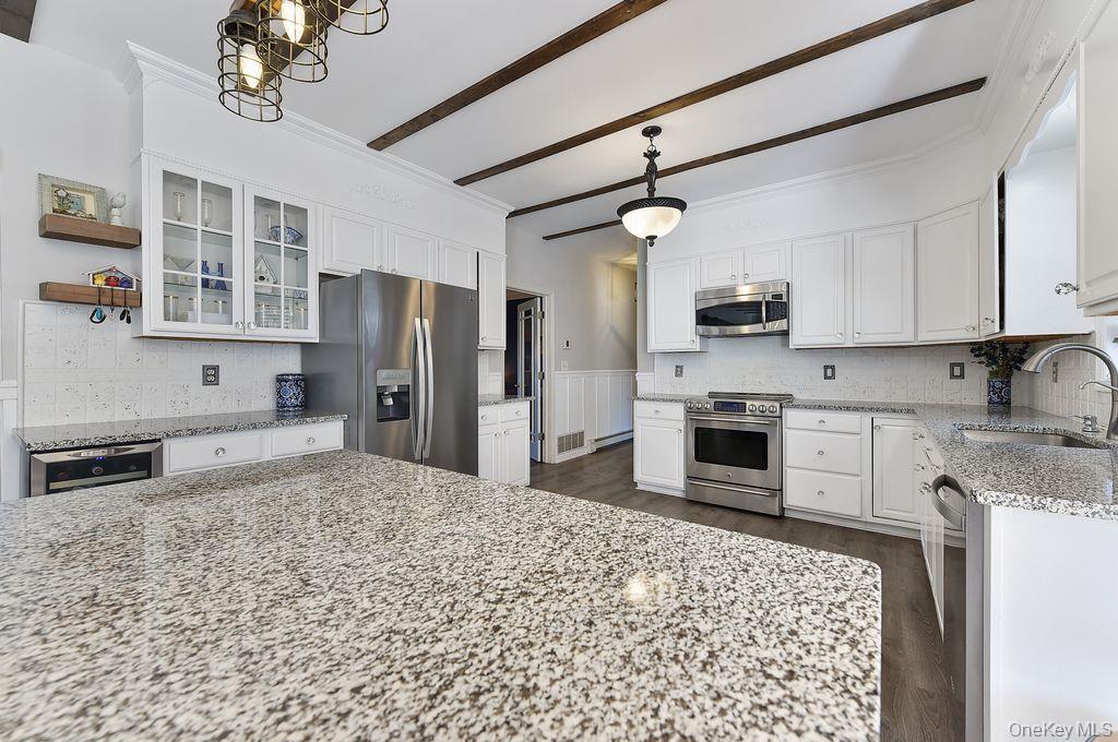 19 Legere Court, Wappingers Falls, NY 12590