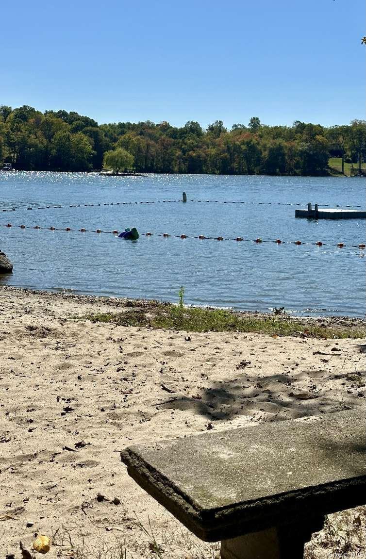 34 Cottage Lane, North Salem, NY 10560