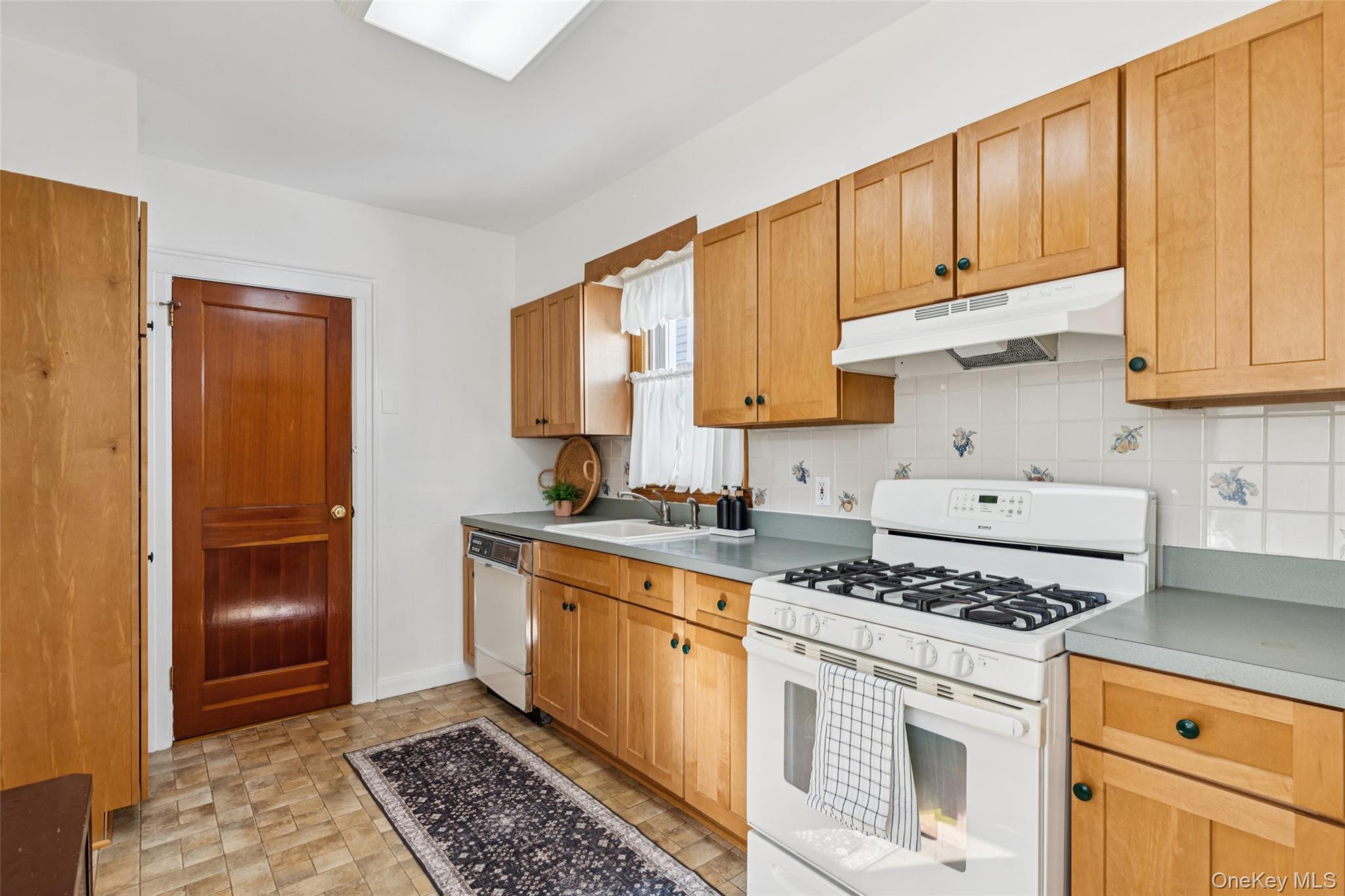 248-30 88th Drive, Bellerose, NY 11426