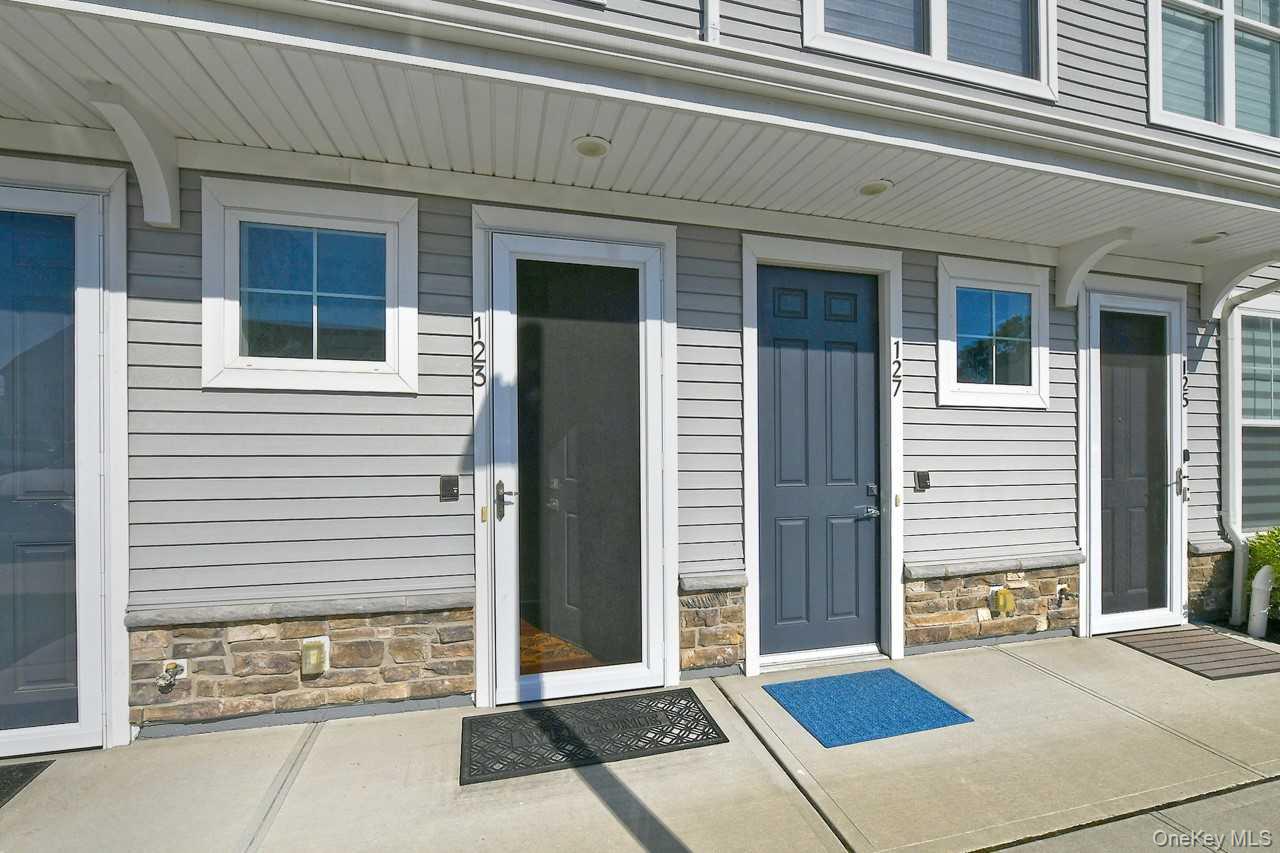 123 Emanuel Way, East Meadow, NY 11554