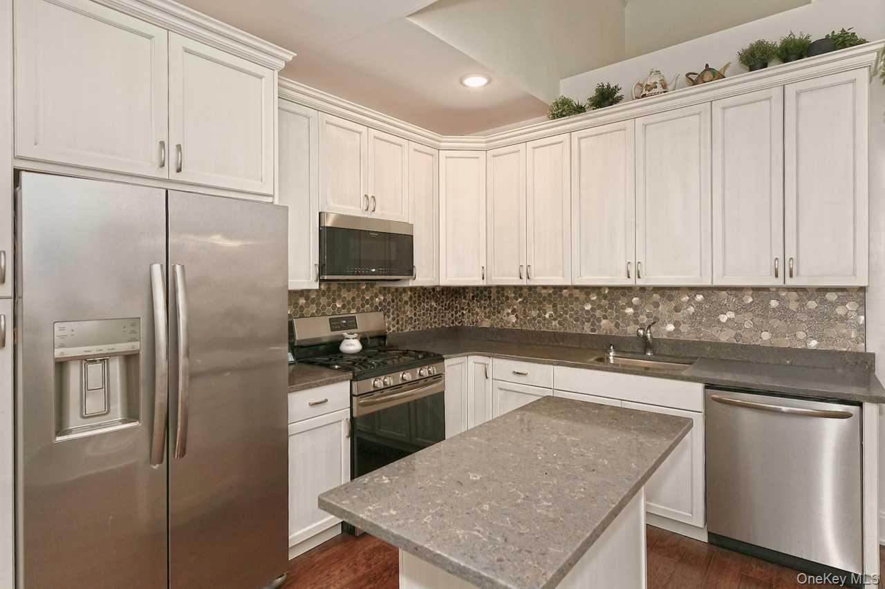 123 Emanuel Way, East Meadow, NY 11554