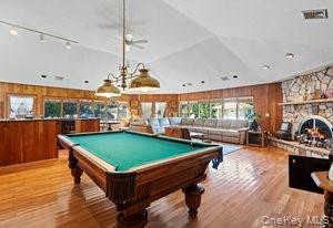 68 E Bayberry Road, Islip, NY 11751