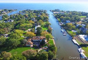 68 E Bayberry Road, Islip, NY 11751