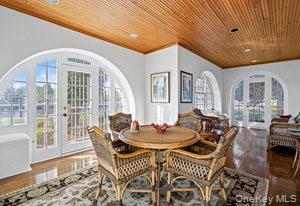 68 E Bayberry Road, Islip, NY 11751