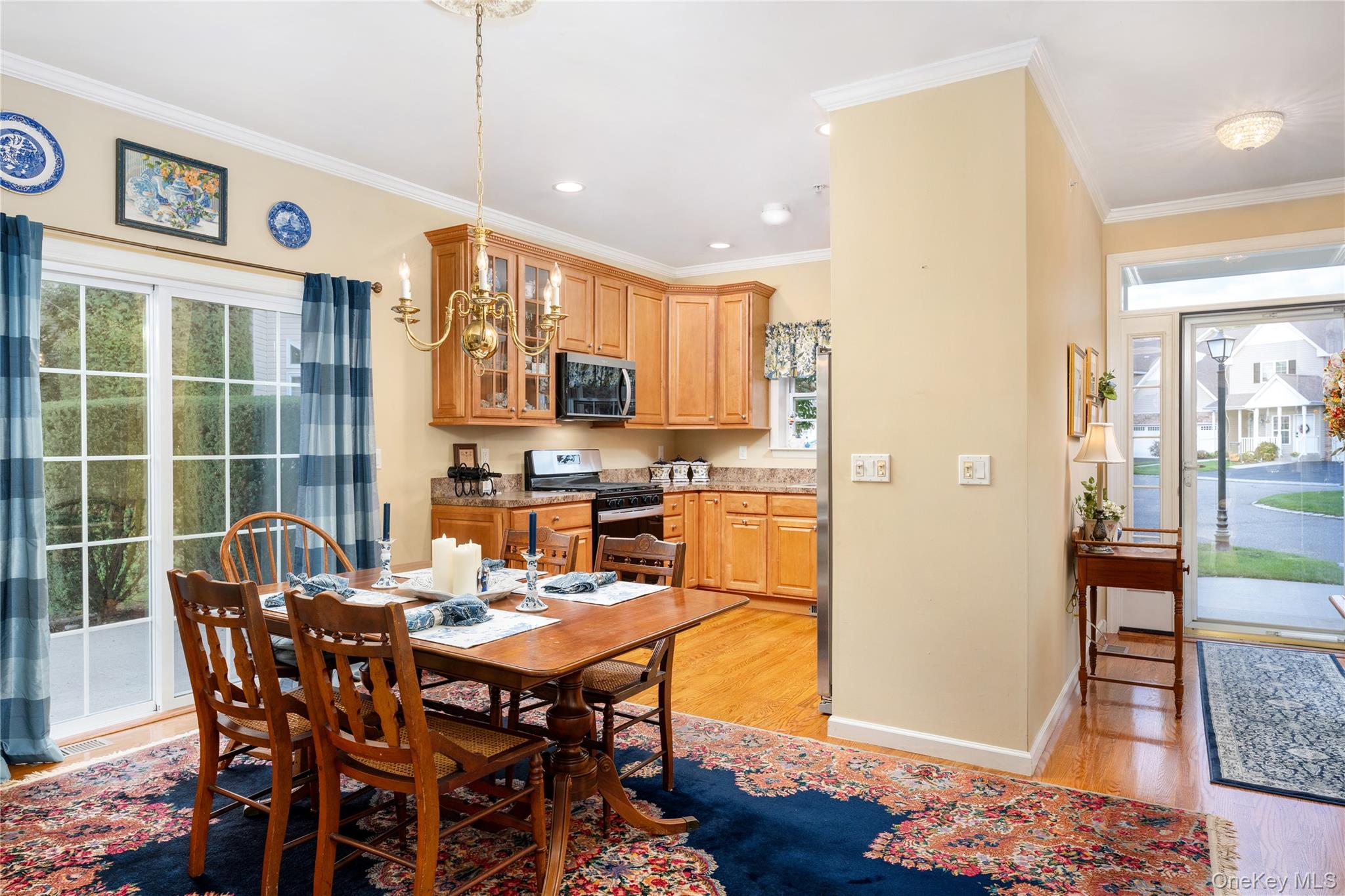 28 Rose Lane # 28, Mount Sinai, NY 11766