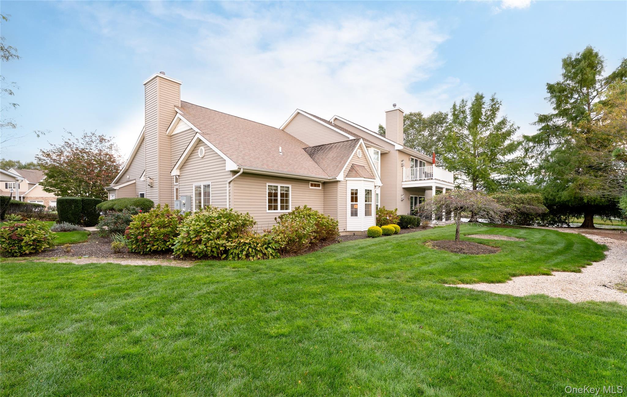 28 Rose Lane # 28, Mount Sinai, NY 11766