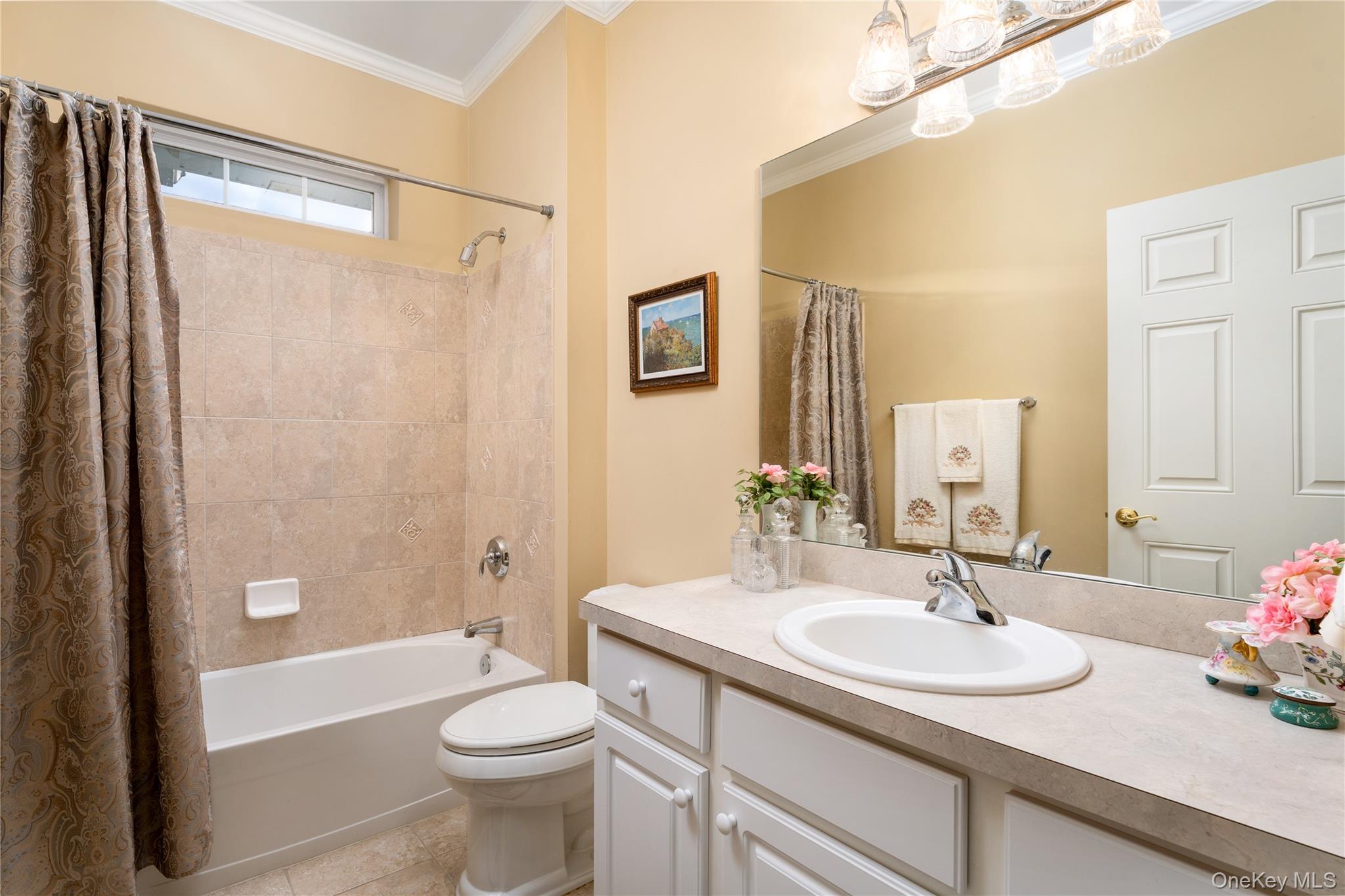 28 Rose Lane # 28, Mount Sinai, NY 11766