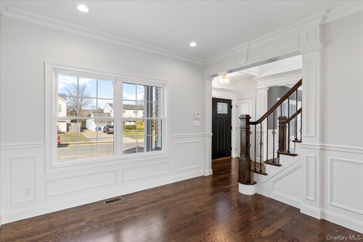 214 N Cedar, Massapequa, NY 11758