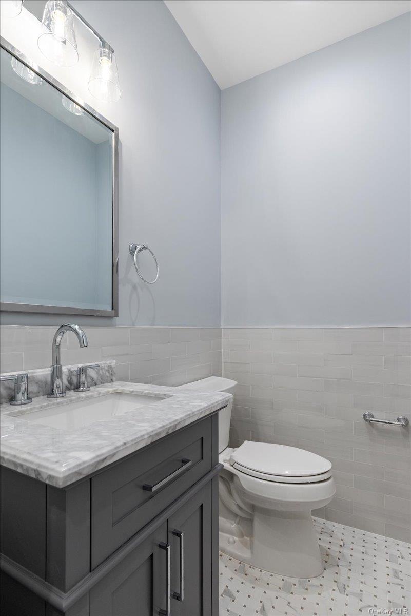 214 N Cedar, Massapequa, NY 11758