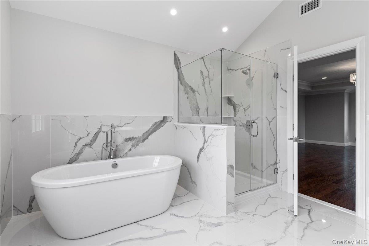 214 N Cedar, Massapequa, NY 11758