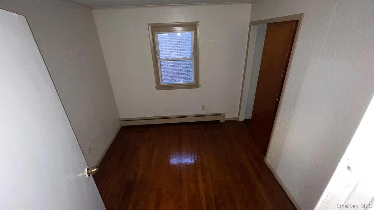 16 Garfield Avenue, Valley Stream, NY 11580