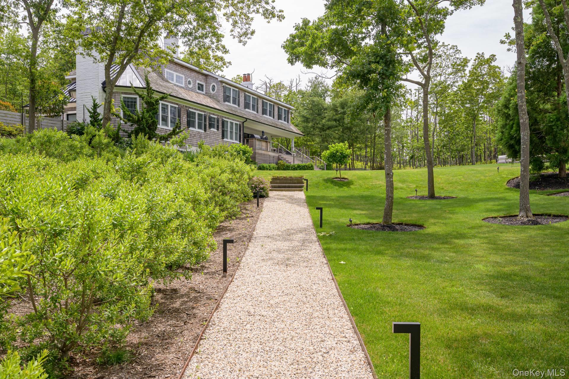 1058 Noyac Path, Water Mill, NY 11976