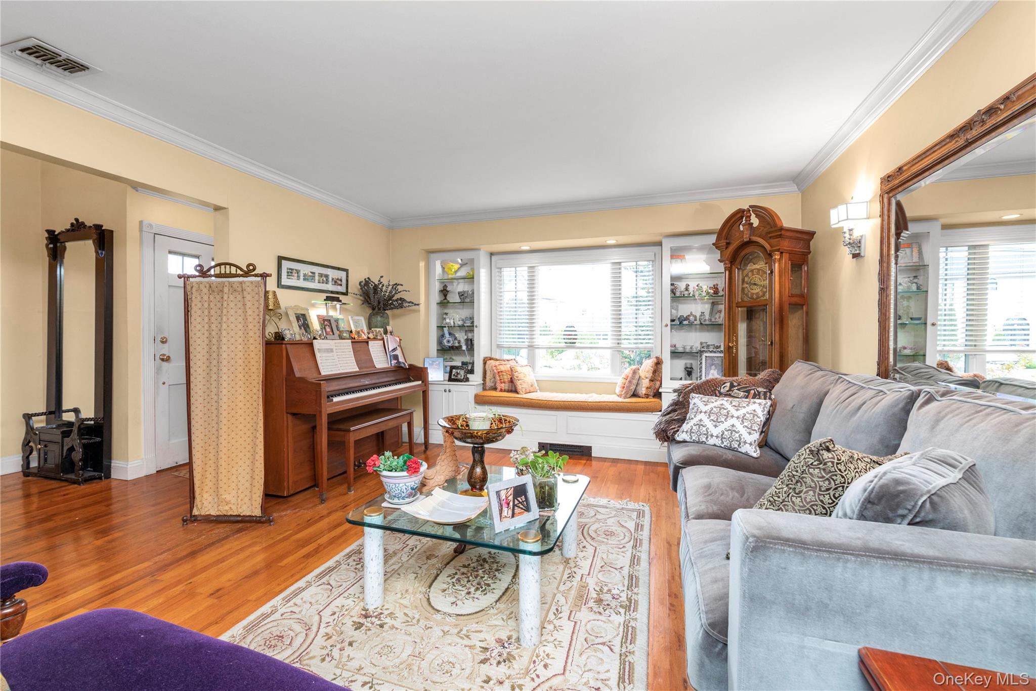 2845 Whaleneck Drive, Merrick, NY 11566