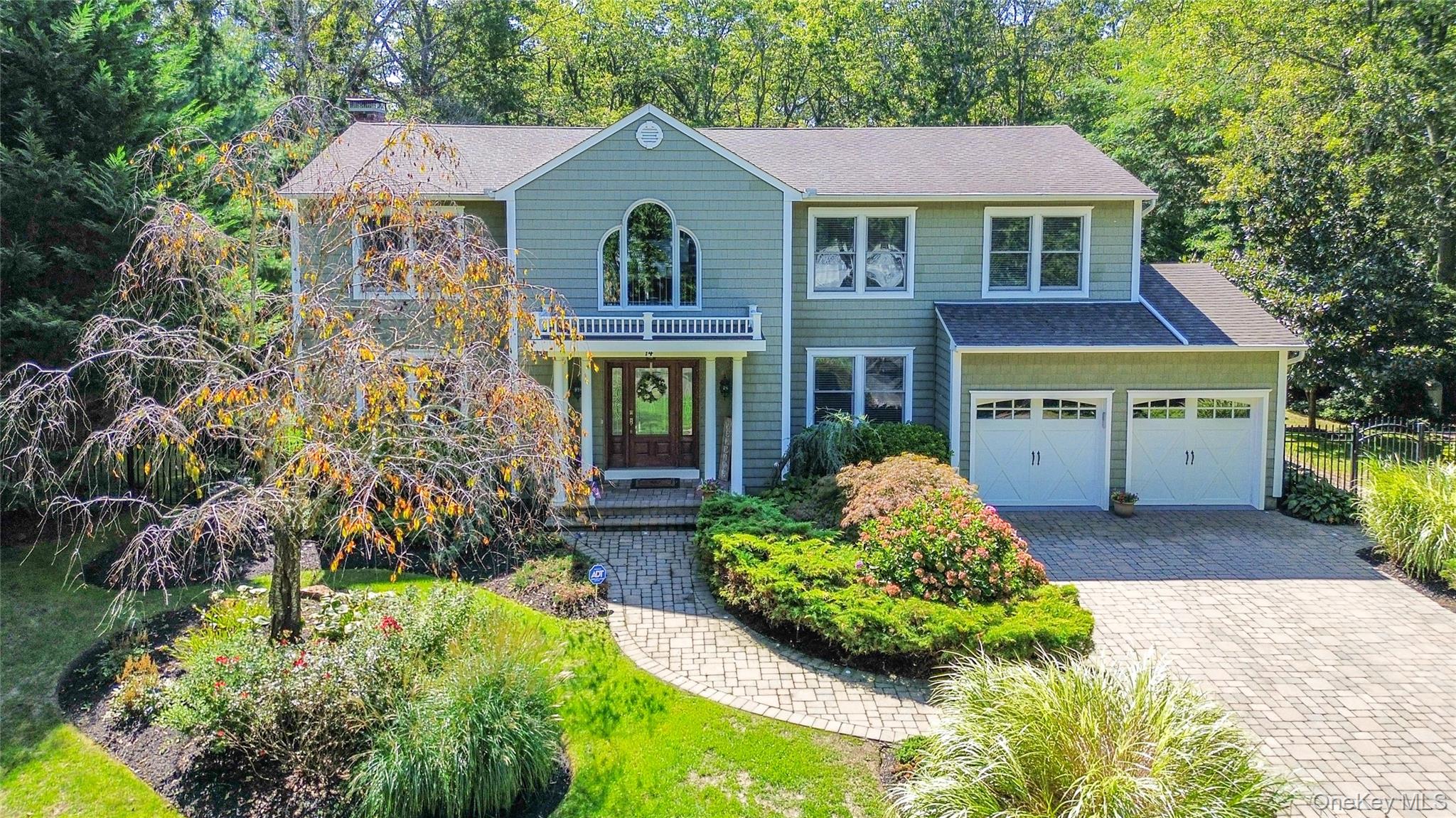 14 Vega Drive, Shoreham, NY 11786