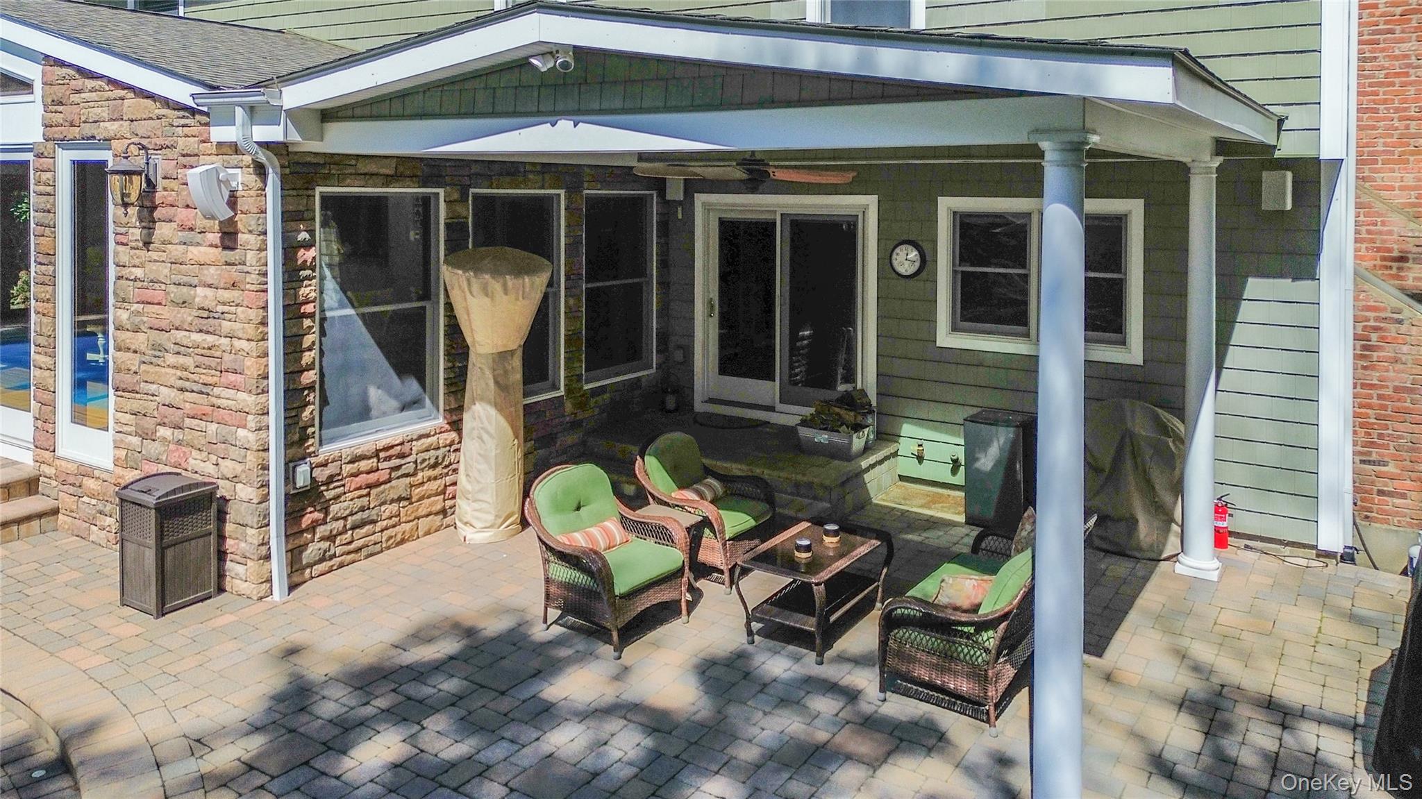 14 Vega Drive, Shoreham, NY 11786