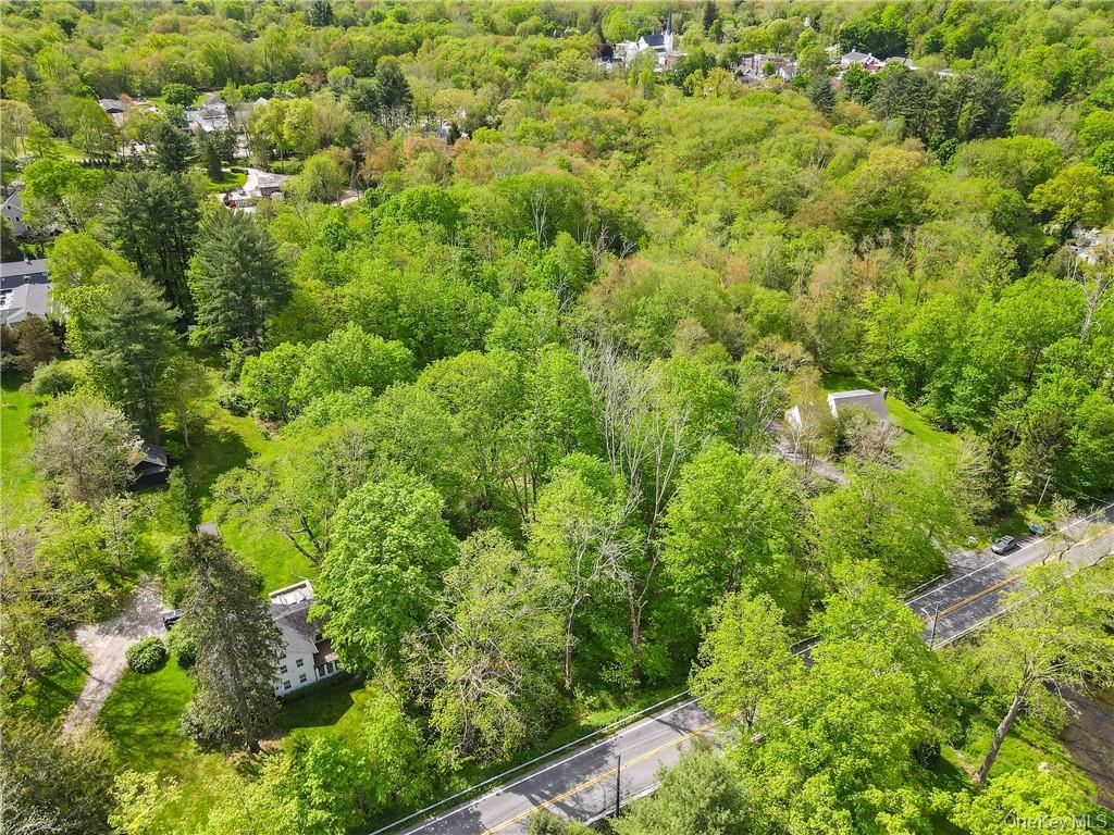 713 Old Post Road, Bedford, NY 10506