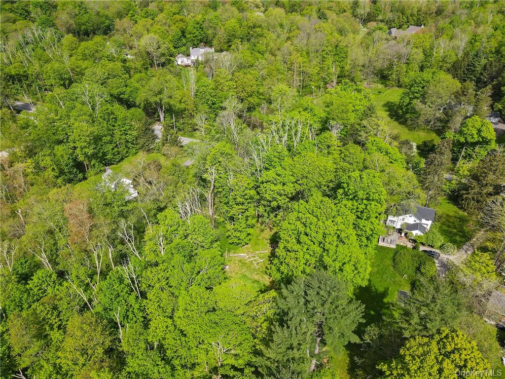 713 Old Post Road, Bedford, NY 10506