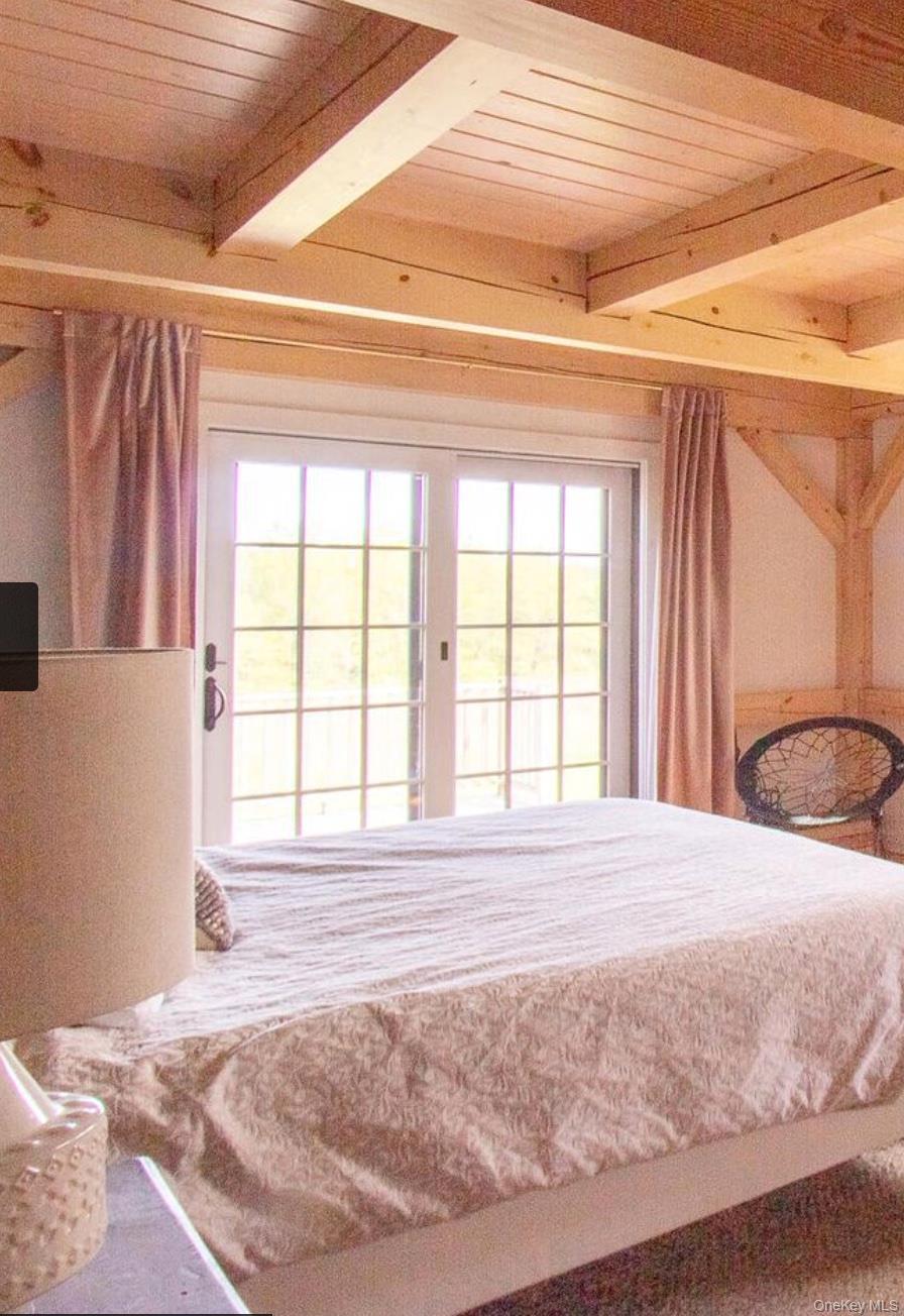 23 Raccoon Forks Road, Chatham, NY 12136