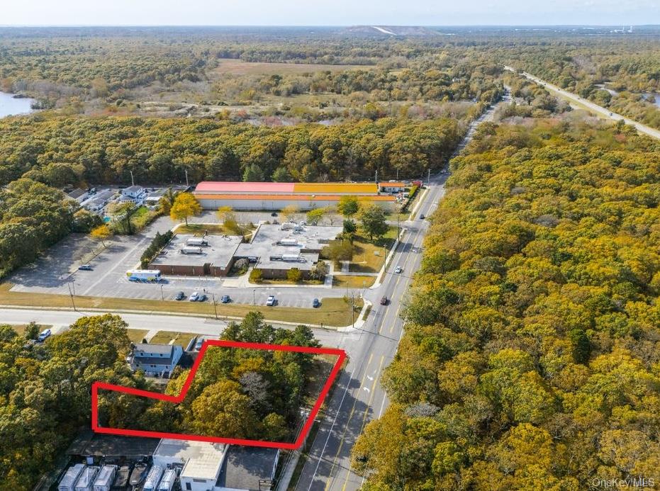 574 Montauk Highway # 1, Shirley, NY 11967