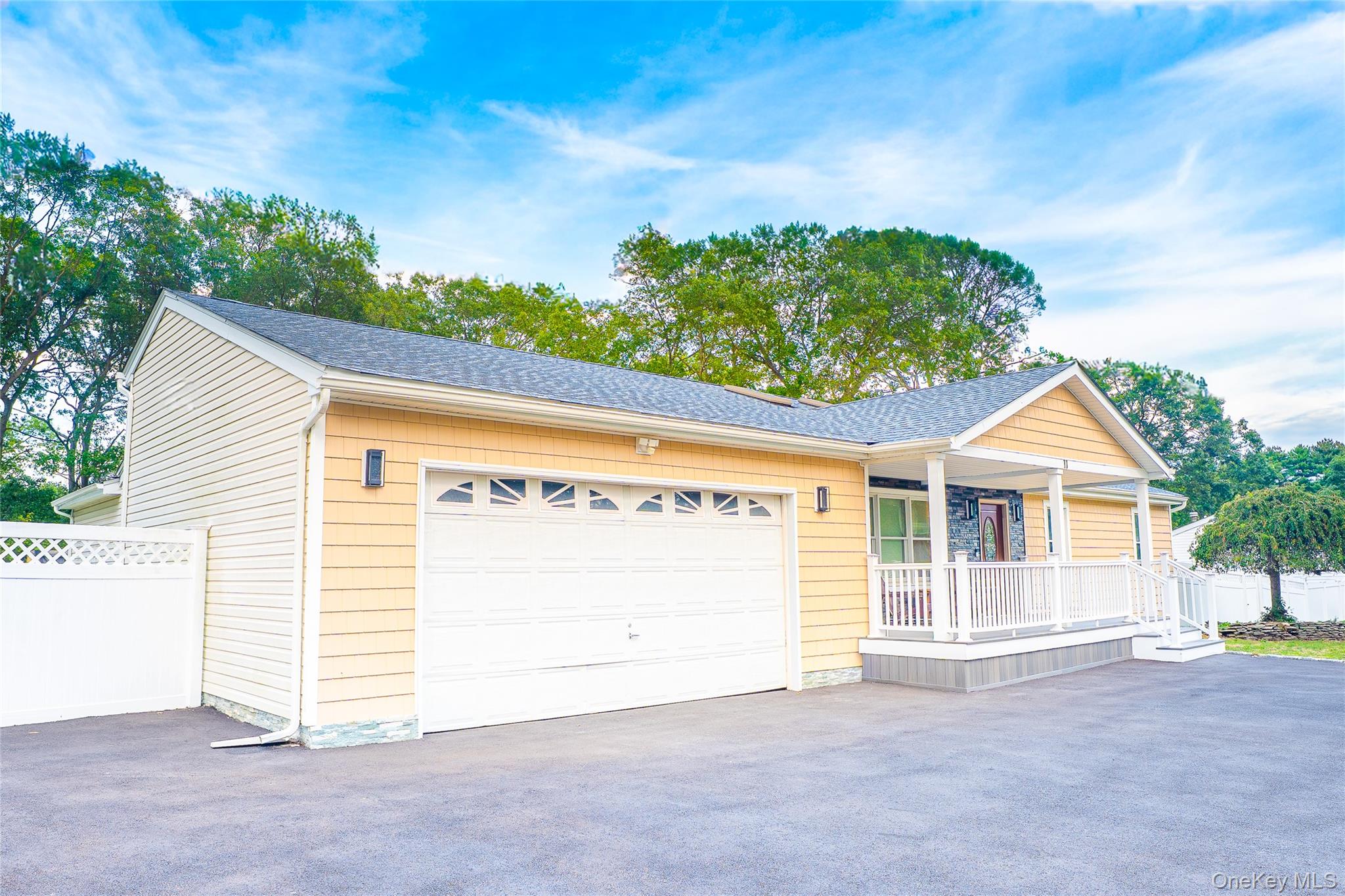 11 Blazer Drive, Islandia, NY 11749