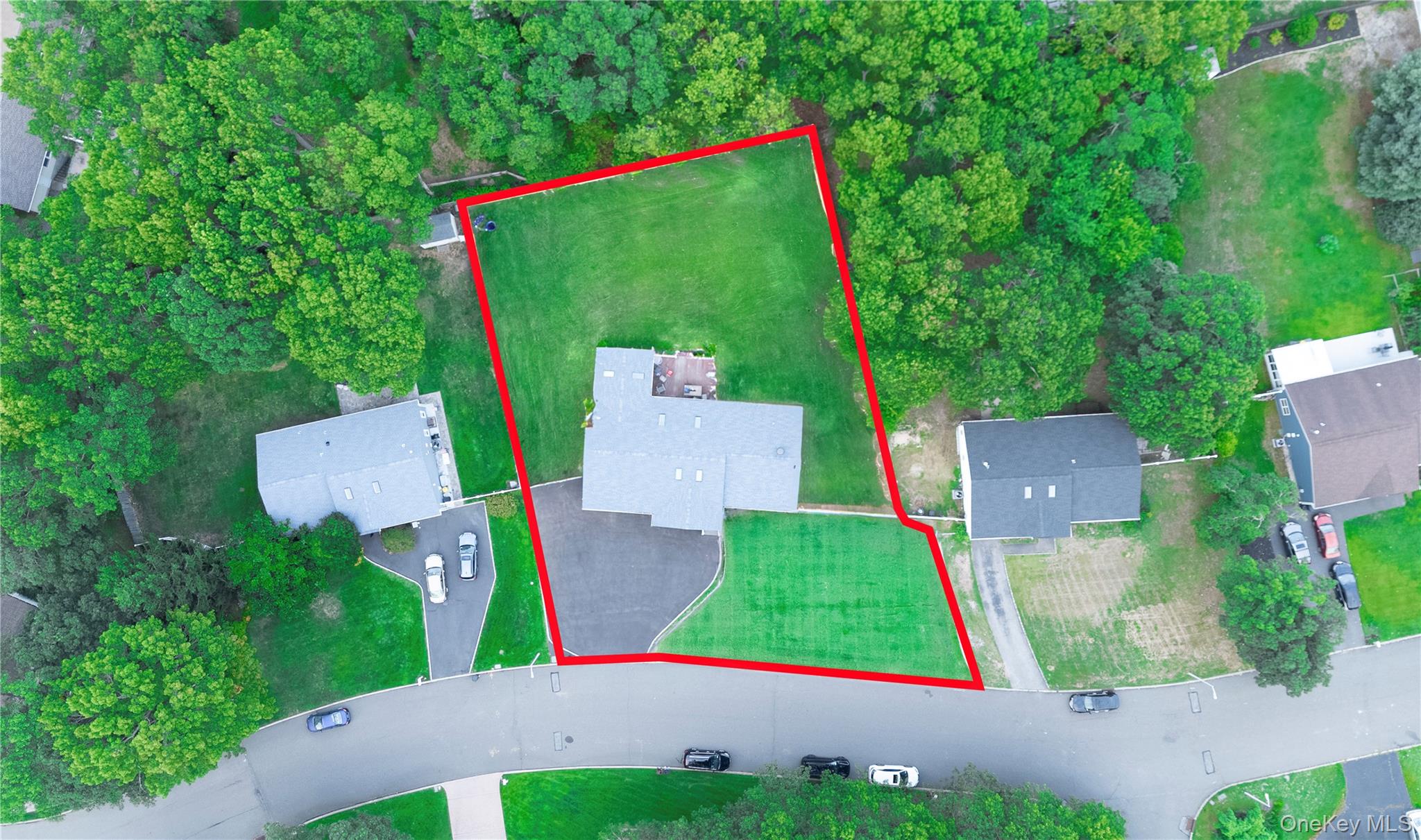 11 Blazer Drive, Islandia, NY 11749