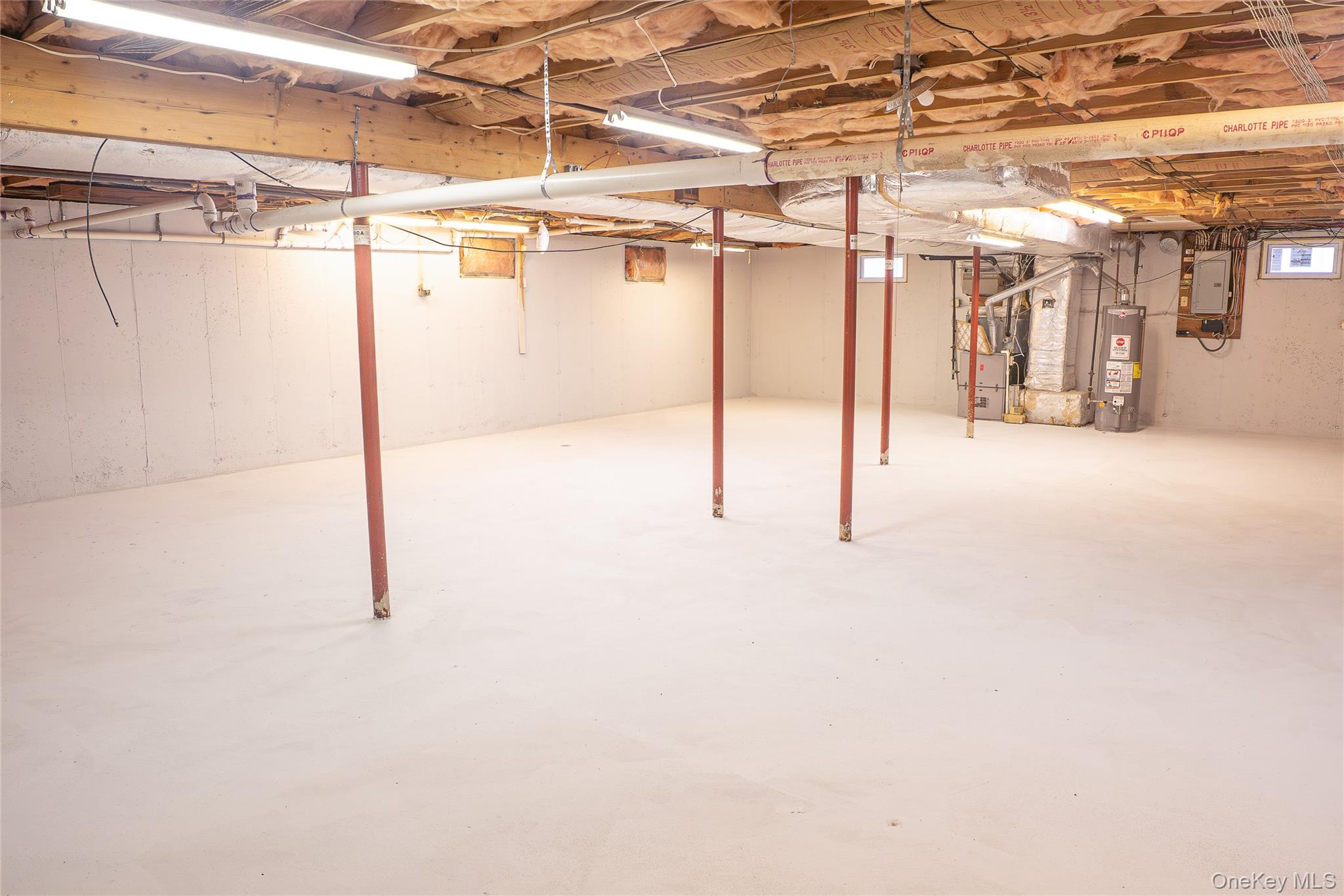 11 Blazer Drive, Islandia, NY 11749