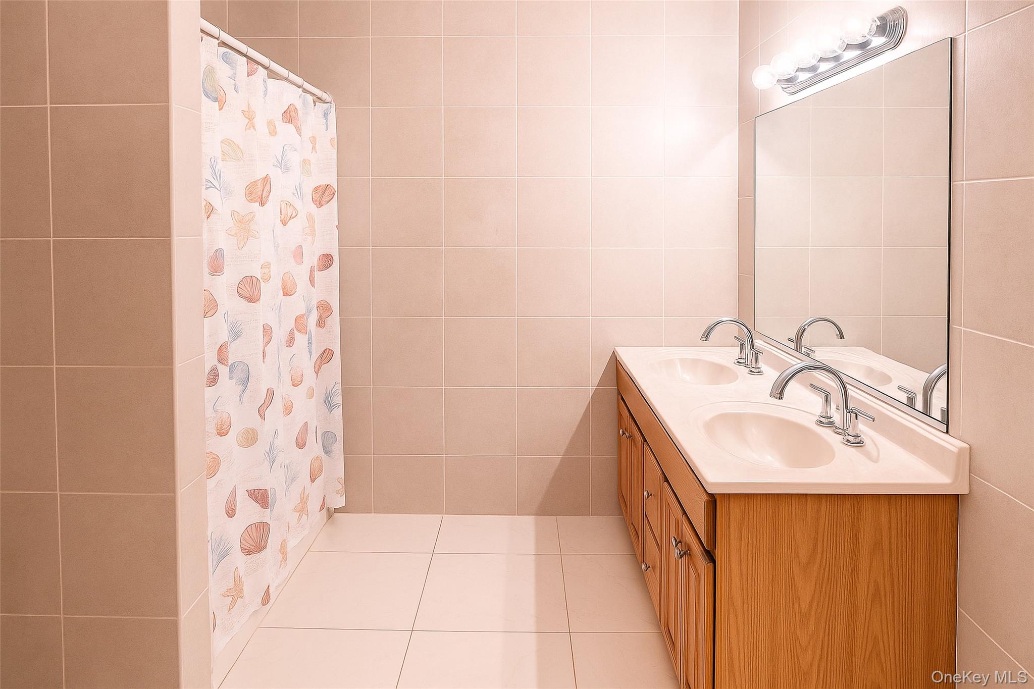 11 Blazer Drive, Islandia, NY 11749