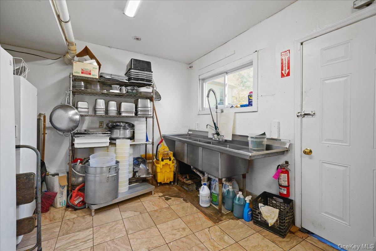 2452 State Route 207, Campbell Hall, NY 10916