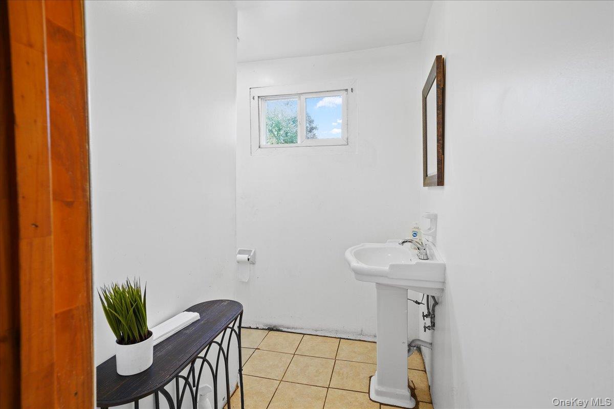 2452 State Route 207, Campbell Hall, NY 10916