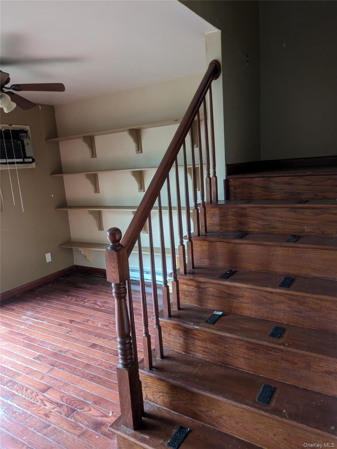 6905 Chelsea Cove N, Hopewell Junction, NY 12533