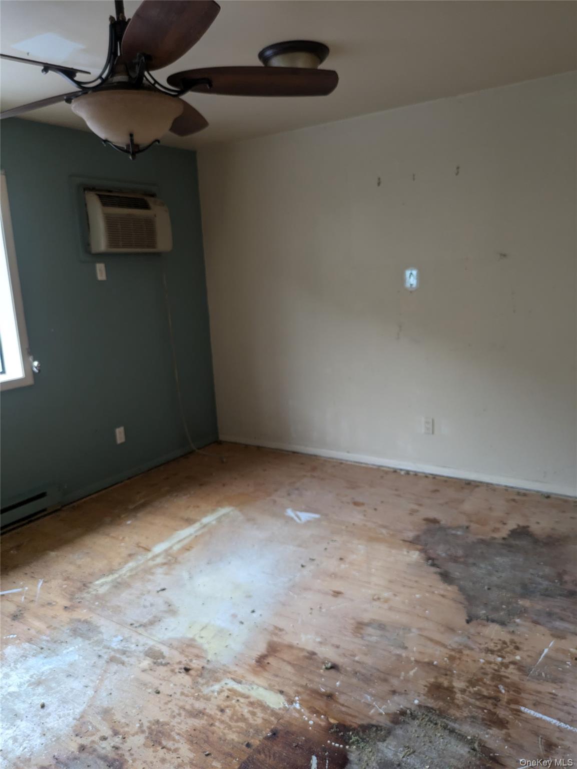 6905 Chelsea Cove N, Hopewell Junction, NY 12533