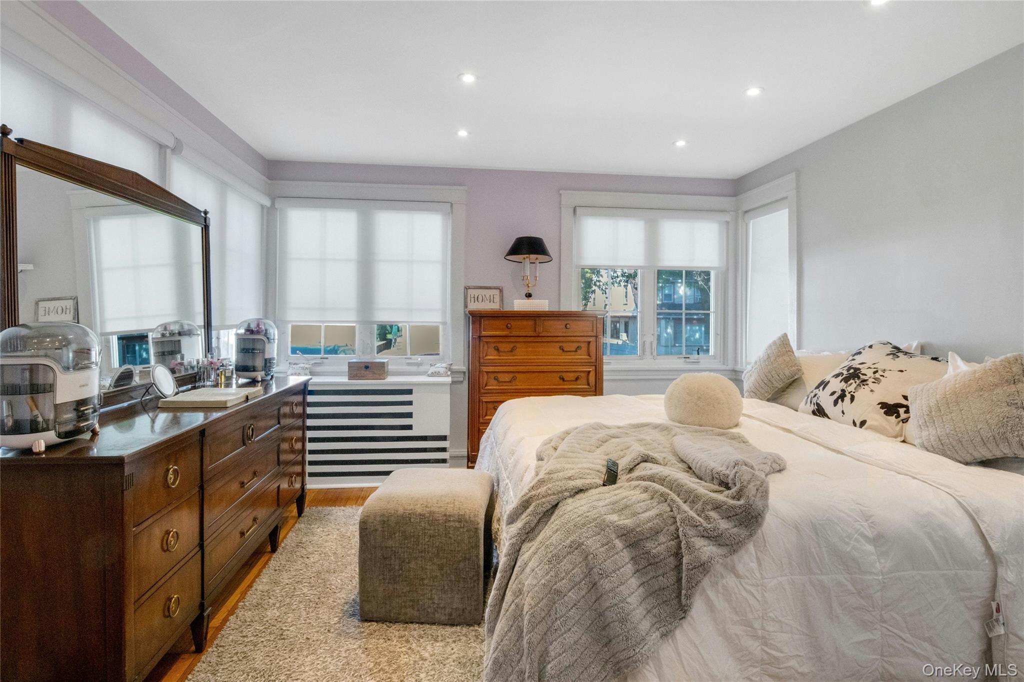 290 E Sidney Avenue, Mount Vernon, NY 10553