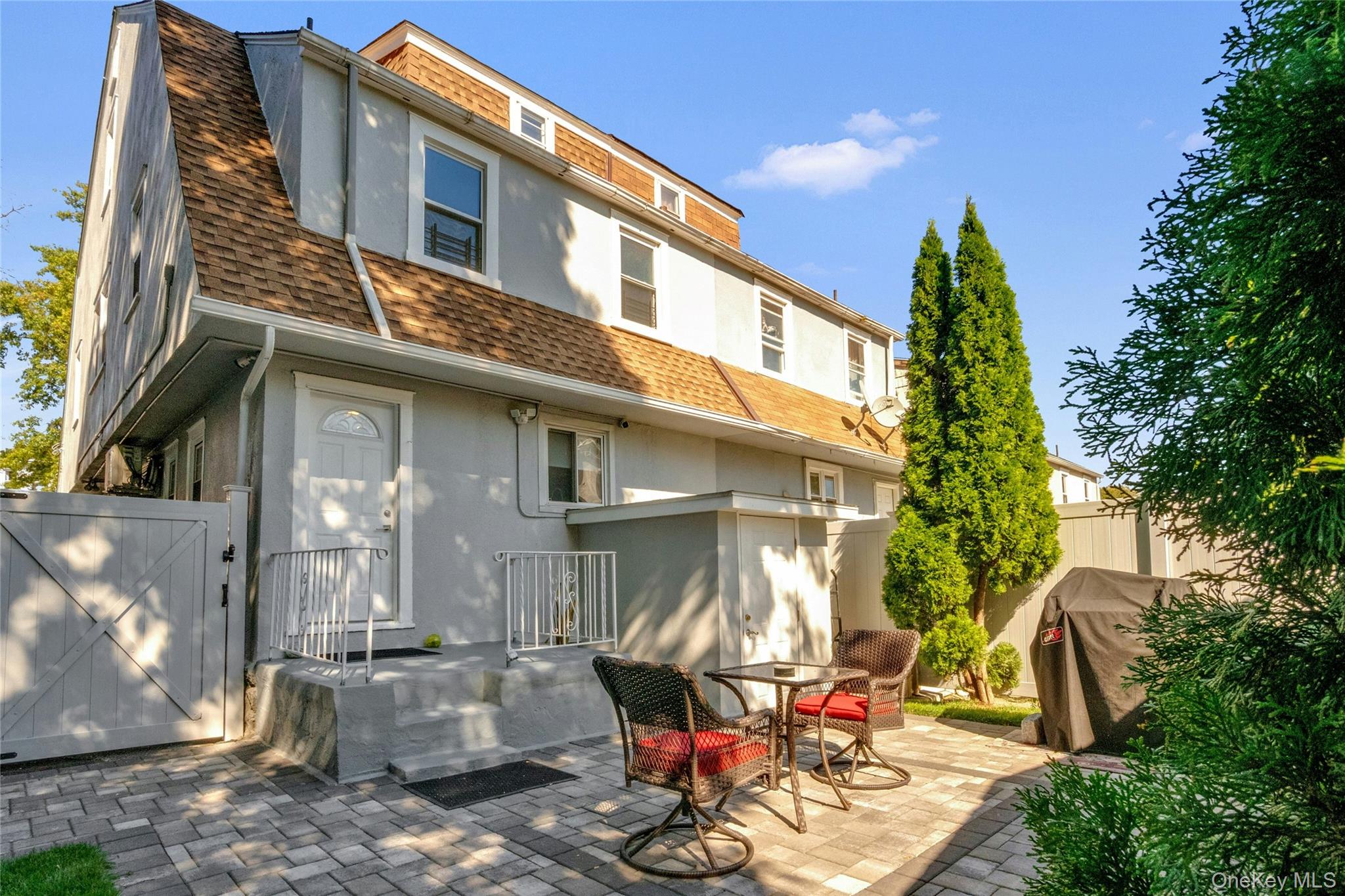 290 E Sidney Avenue, Mount Vernon, NY 10553