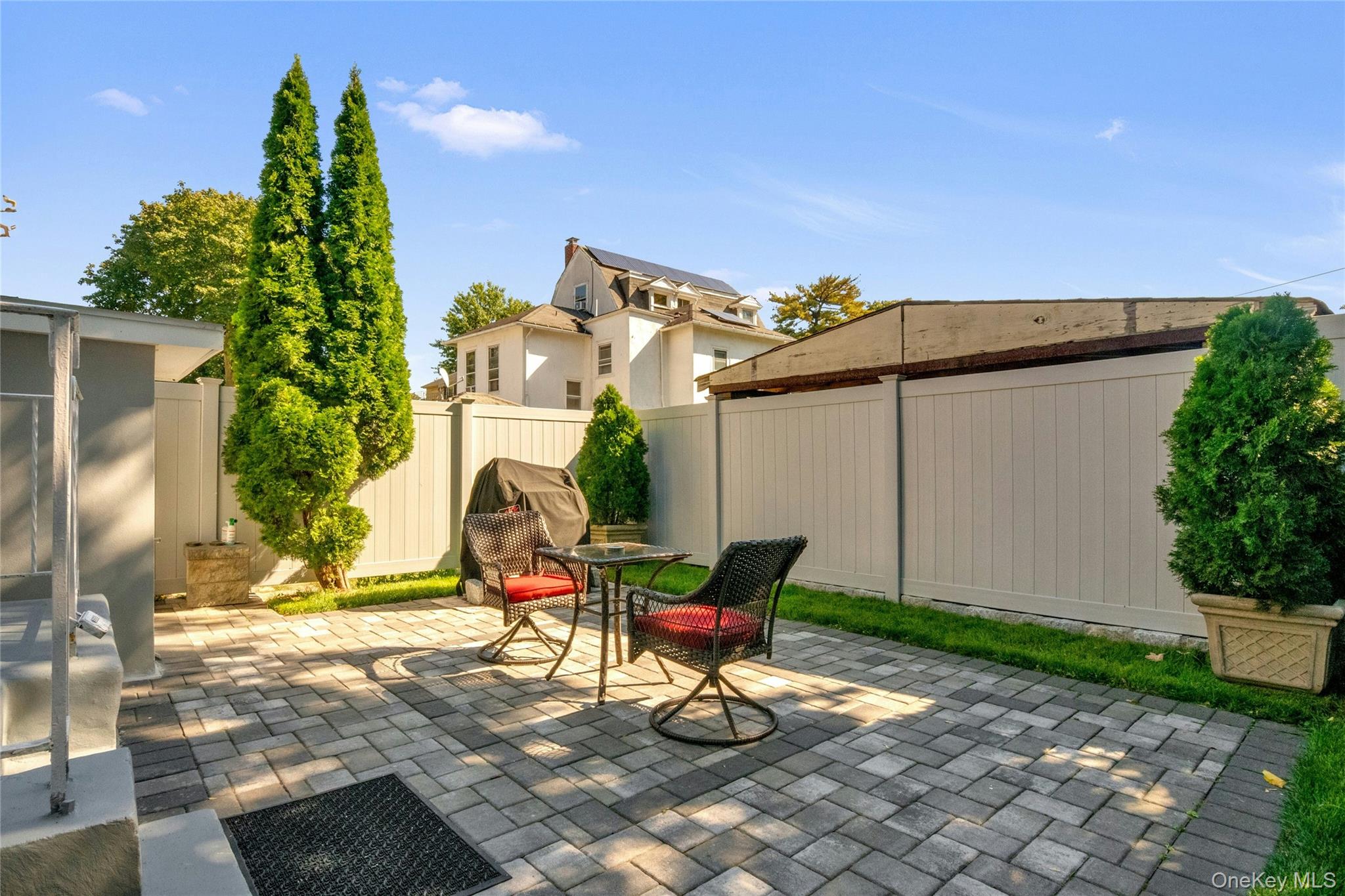 290 E Sidney Avenue, Mount Vernon, NY 10553