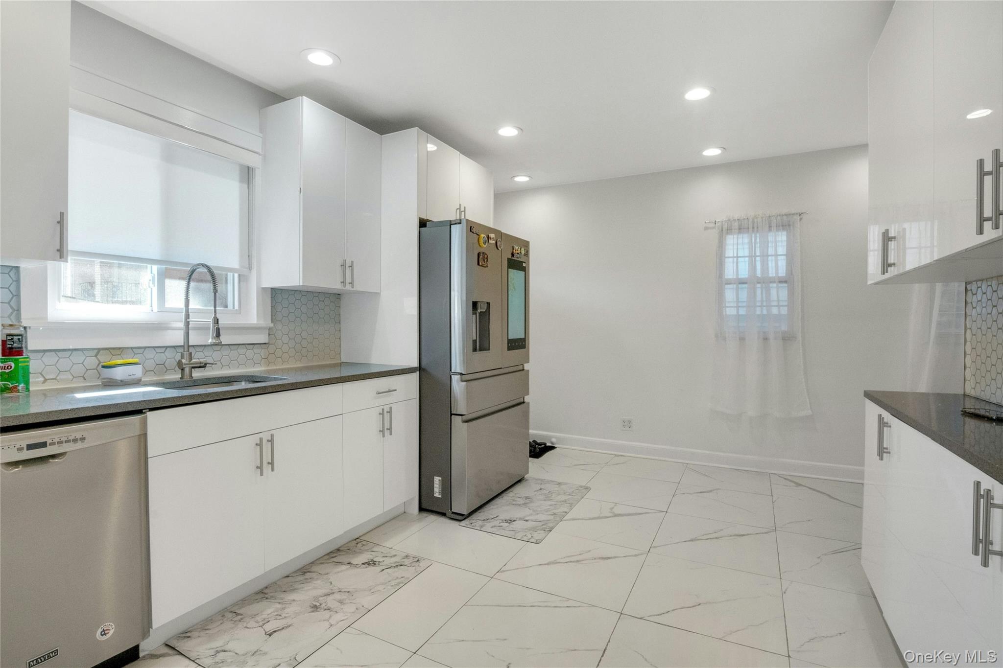 290 E Sidney Avenue, Mount Vernon, NY 10553