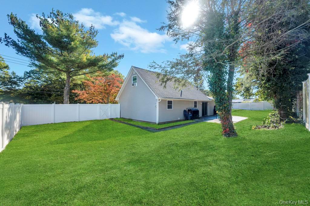 382 Boyle Road, Selden, NY 11784