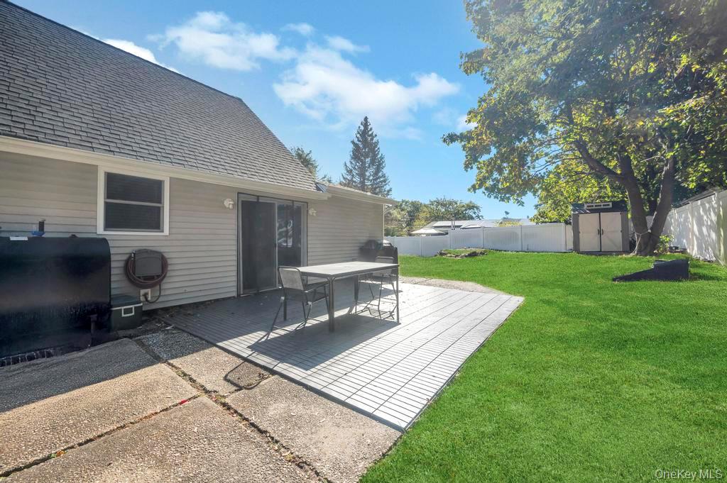 382 Boyle Road, Selden, NY 11784