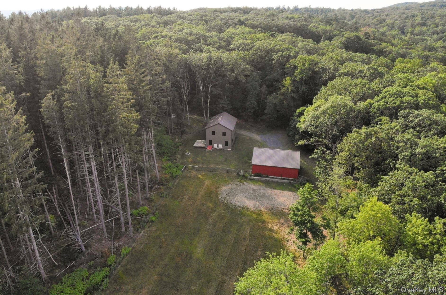 30 Ridge Lane, Hillsdale, NY 12529