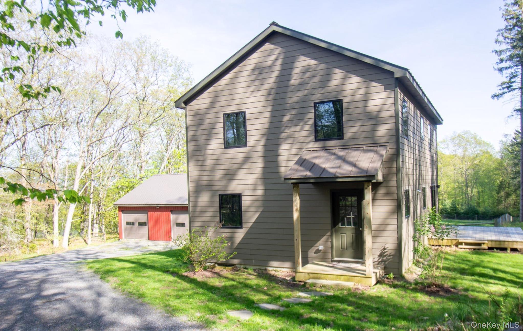 30 Ridge Lane, Hillsdale, NY 12529