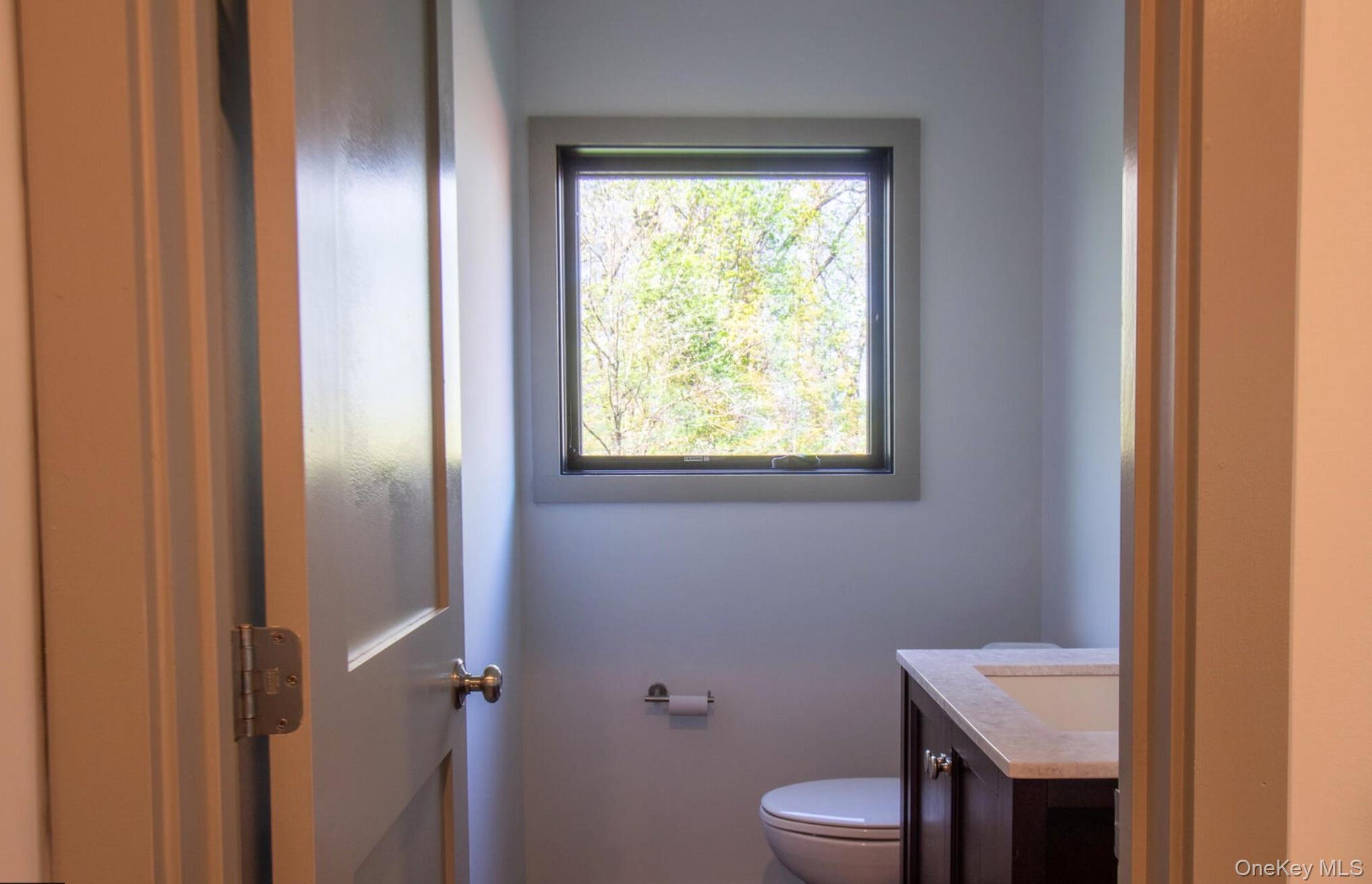 30 Ridge Lane, Hillsdale, NY 12529