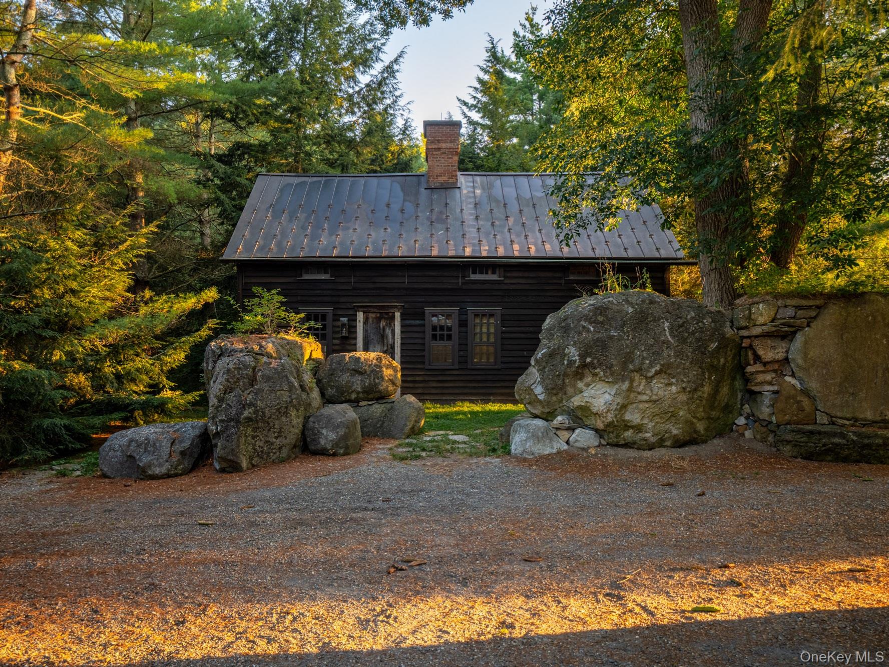 281 County Route 3, ANCRAMDALE, NY 12503