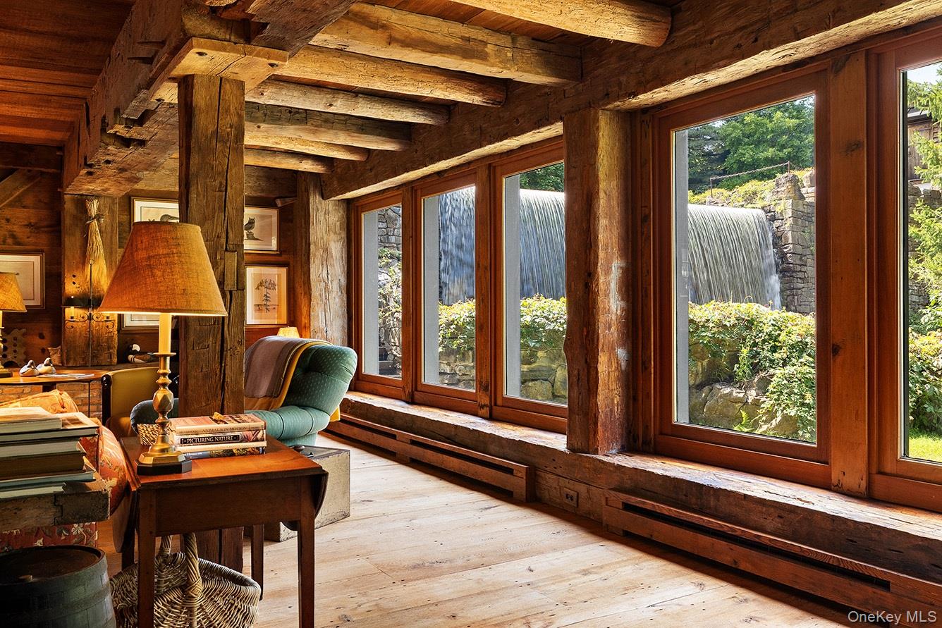 281 County Route 3, ANCRAMDALE, NY 12503