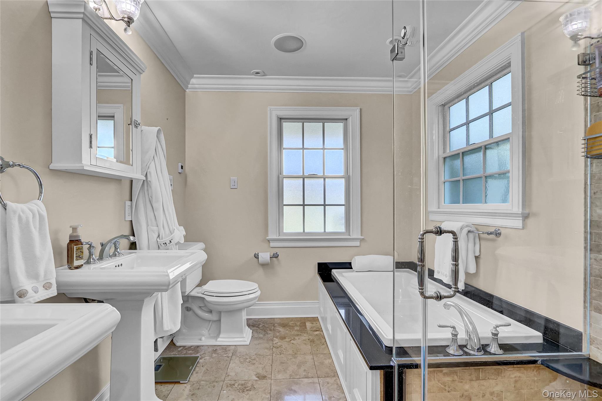 5 Wilson Street, Garden City, NY 11530