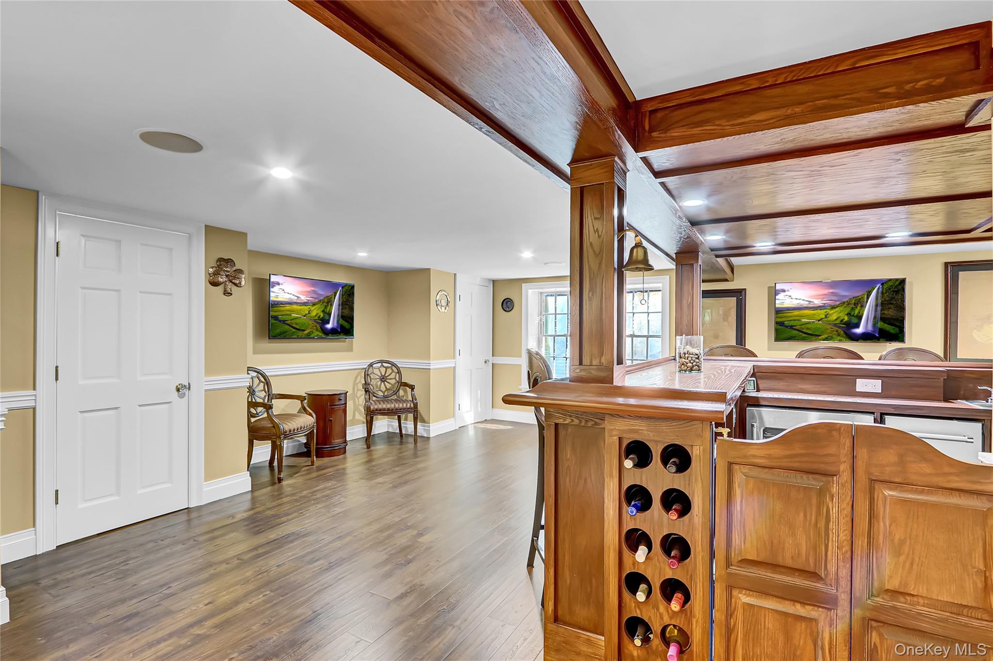 5 Wilson Street, Garden City, NY 11530