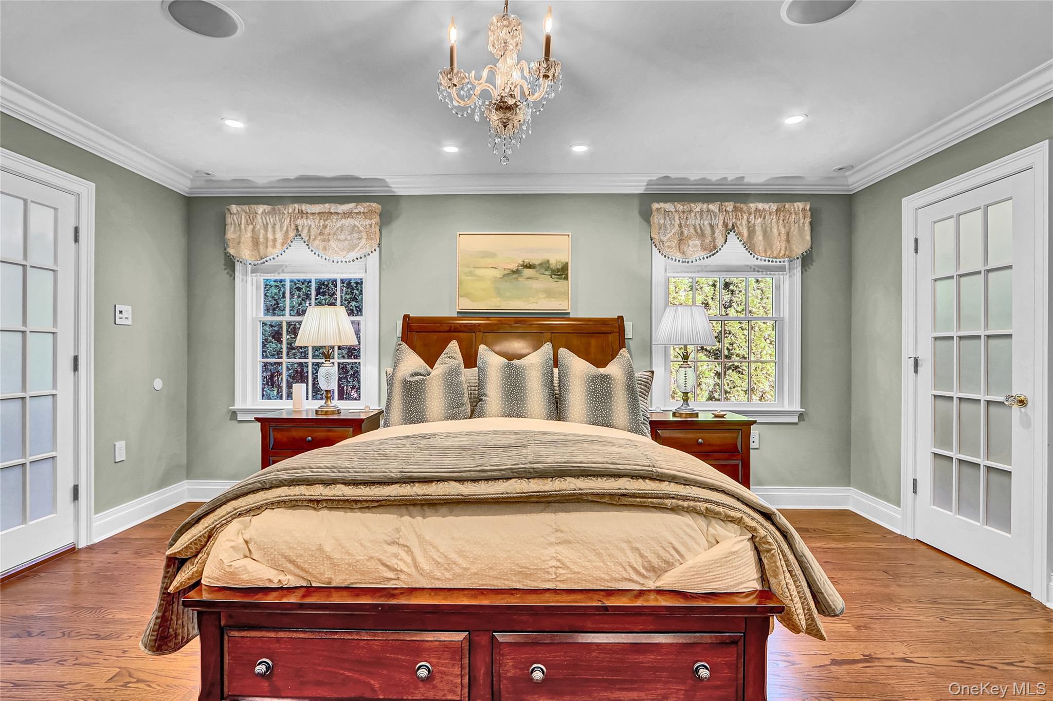 5 Wilson Street, Garden City, NY 11530