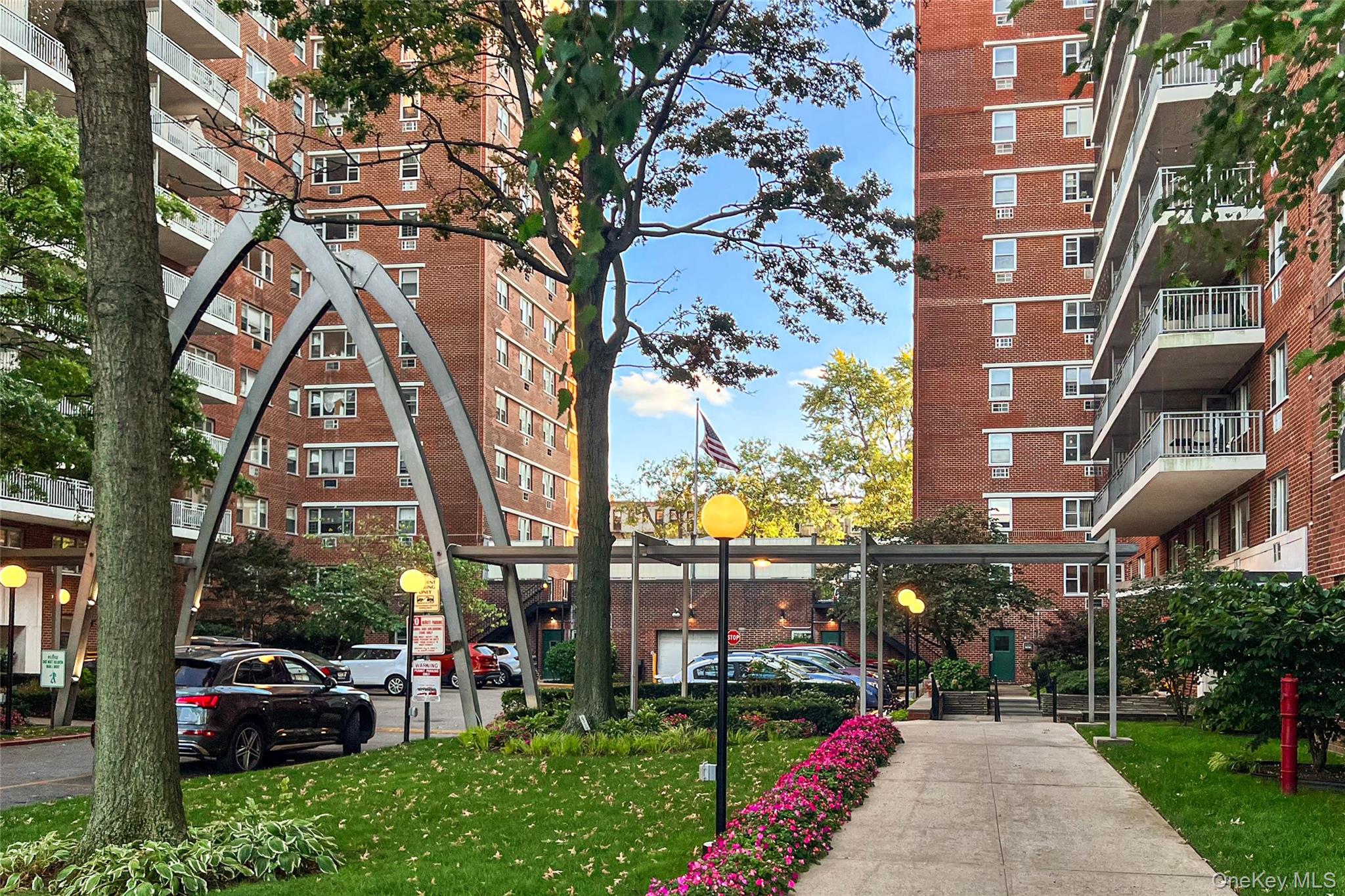 52-30 39th Drive # 7F, Woodside, NY 11377