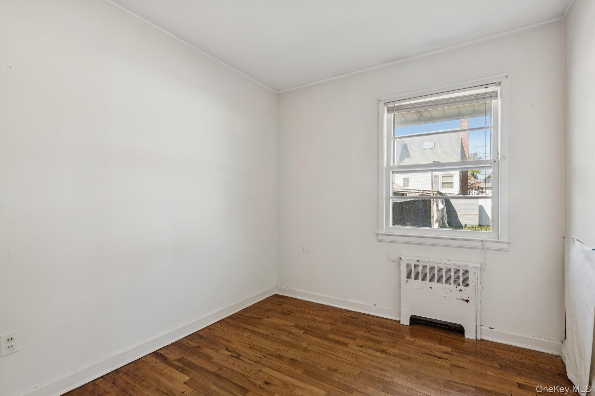 178 Princess Street, Hicksville, NY 11801