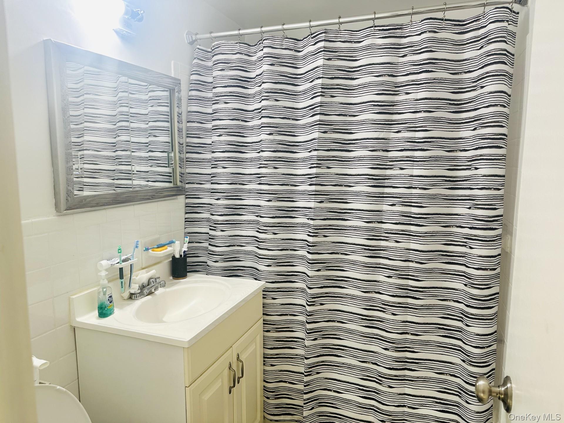 89-15 PARSONS Boulevard # 9H, Jamaica Hills, NY 11432