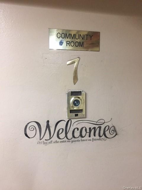 89-15 PARSONS Boulevard # 9H, Jamaica Hills, NY 11432