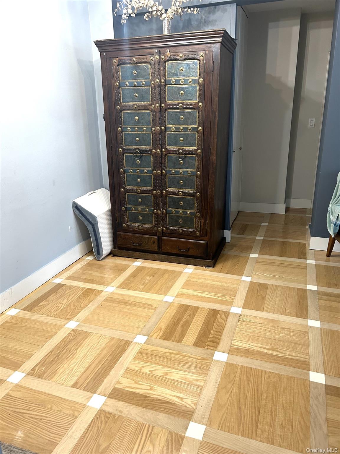 89-15 PARSONS Boulevard # 9H, Jamaica Hills, NY 11432